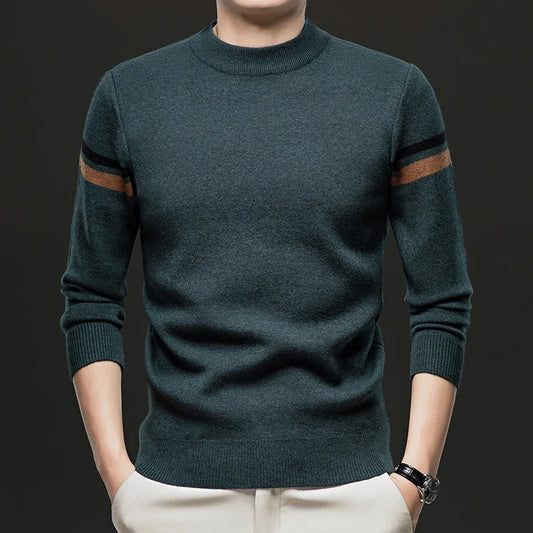 New Autumn and Winter Men's Casual and Fashionable Long Sleeved Round Neck Knitted Sweater Warm and Versatile Top