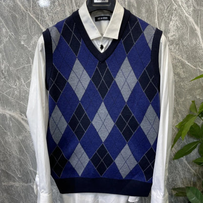 Unisex, New Autumn and Winter Warm Vest, Men's Stylish Slim-fit V-neck Sweater.stretch ，S-3XL Student Sweater