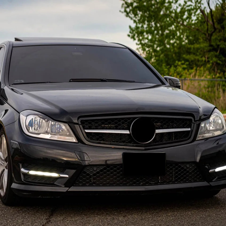 XVIP Front Bumper Grille Hood Grille For Mercedes Benz C W204 C43 2008-2014 C180 C200 C250 C300 AMG GTR Diamond Style Grille