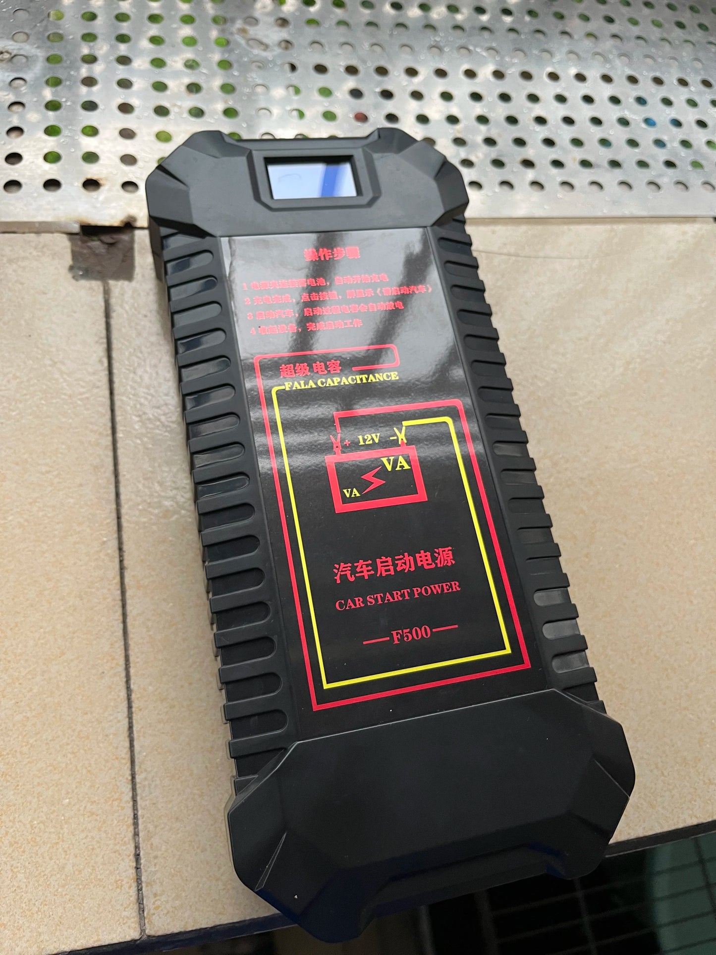 Autowit F500 upgraded version supports battery-free starting of 12v car and diesel vehicles with supercapacitor technology