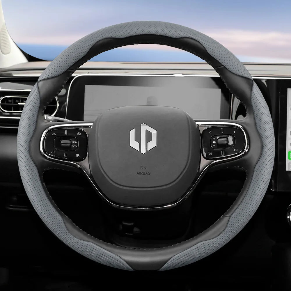 Suitable for Leapmotor Breathable Leather Steering Wheel Cover with Segmented Quick-Release Design, Non-Slip and Durable, for Models T03 C10 B10 B05 B03X C16 C11 C01, Etc., in Black, Bright Red, and Green