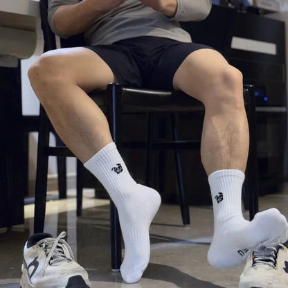Breathable Cotton Mid-Calf Socks For Men Soft calcetines hombre Football Sport Socks Moisture-Wicking 3-Pack Crew Socks