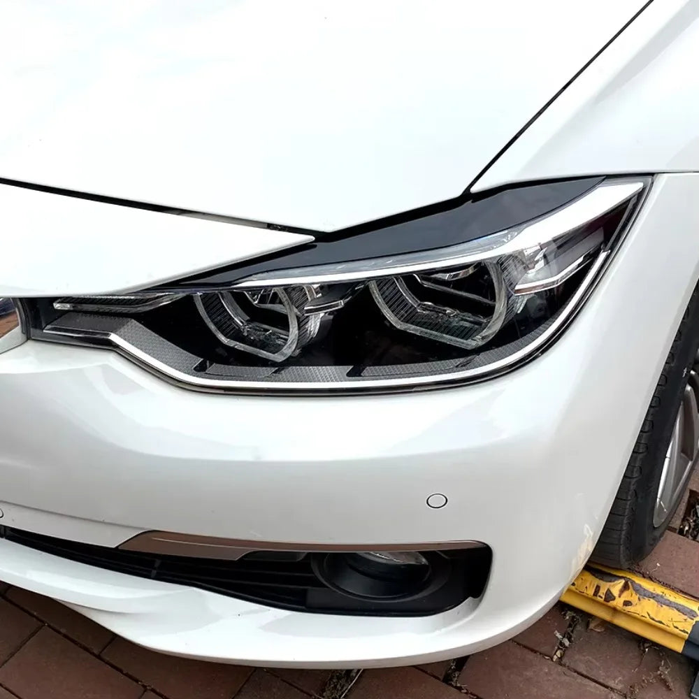 2pcs Car Headlight Eye Lid Covers ABS Carbon Headlight Lamp Eyebrows Trim Stickers for BMW 3 Series F30 F31 318i 320i 2012-2018