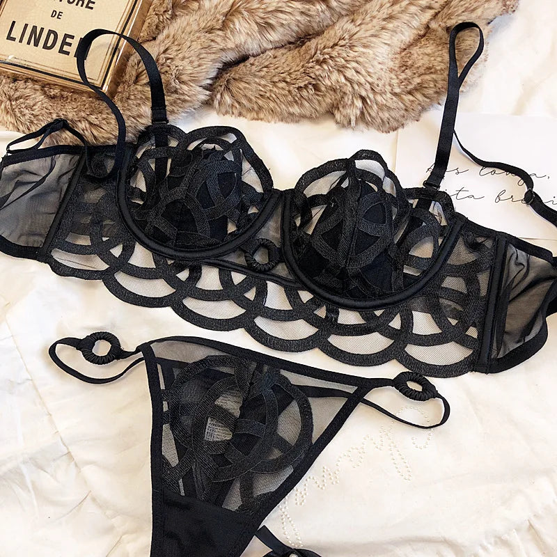 2 Pieces Sexy Women Underwear Set French Lace Ultra-thin Bra Set Summer  Breathable Brassiere Briefs with Thong Female Lingerie