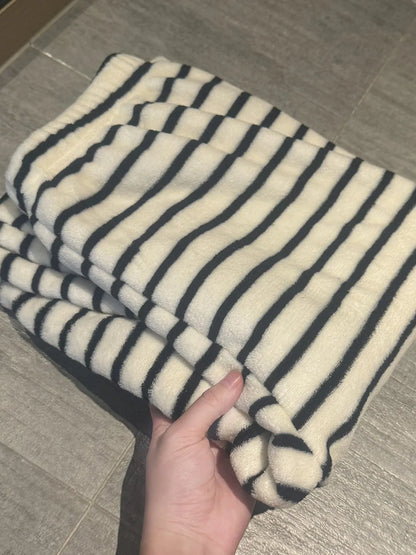 Thickened Flannel Sleep Pants Coral Fleece Leisure Long Pants Winter Home Clothes Stripe Pattern Unisex Warm Home Pants