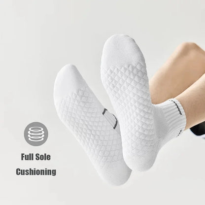 4 Pairs Pro Performance Sport Socks – Breathable, Cushioned, Anti-Slip for Running & Training