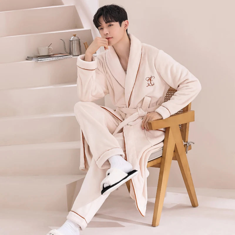 Thiened Long Coral Fce Pajamas Women's Spwear Winter Home Clothes Couple Batobes Men's plus Size Flannel Gown