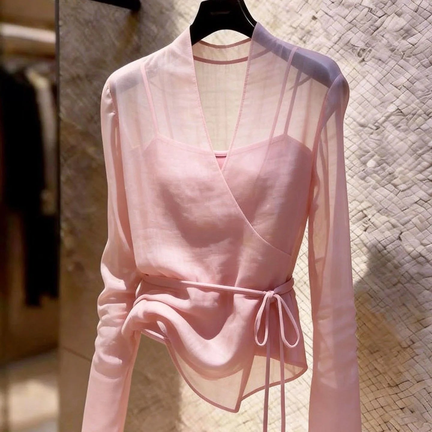 Gray Long Sleeve V-Neck Tulle Women's Shirt Design Sense Small Audience Fashionable Belted Top Commute Style Polyester