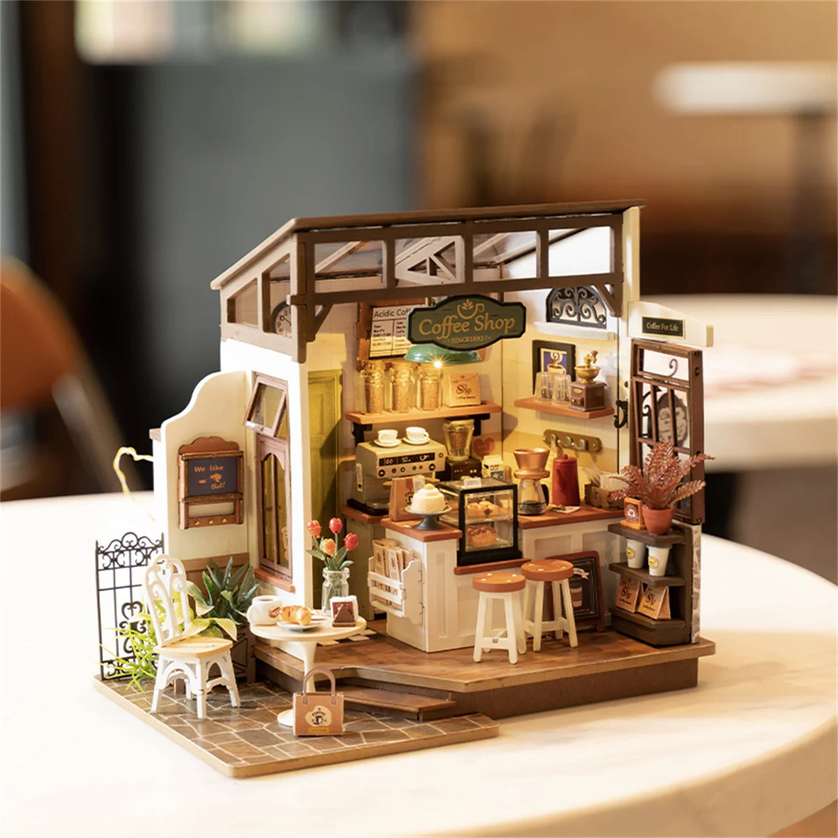 Rolife NO.17 Cafe 3D Puzzle DIY Miniature Dollhouse Kit Crafts Hobbies Amazing Gift for Women Children DG162