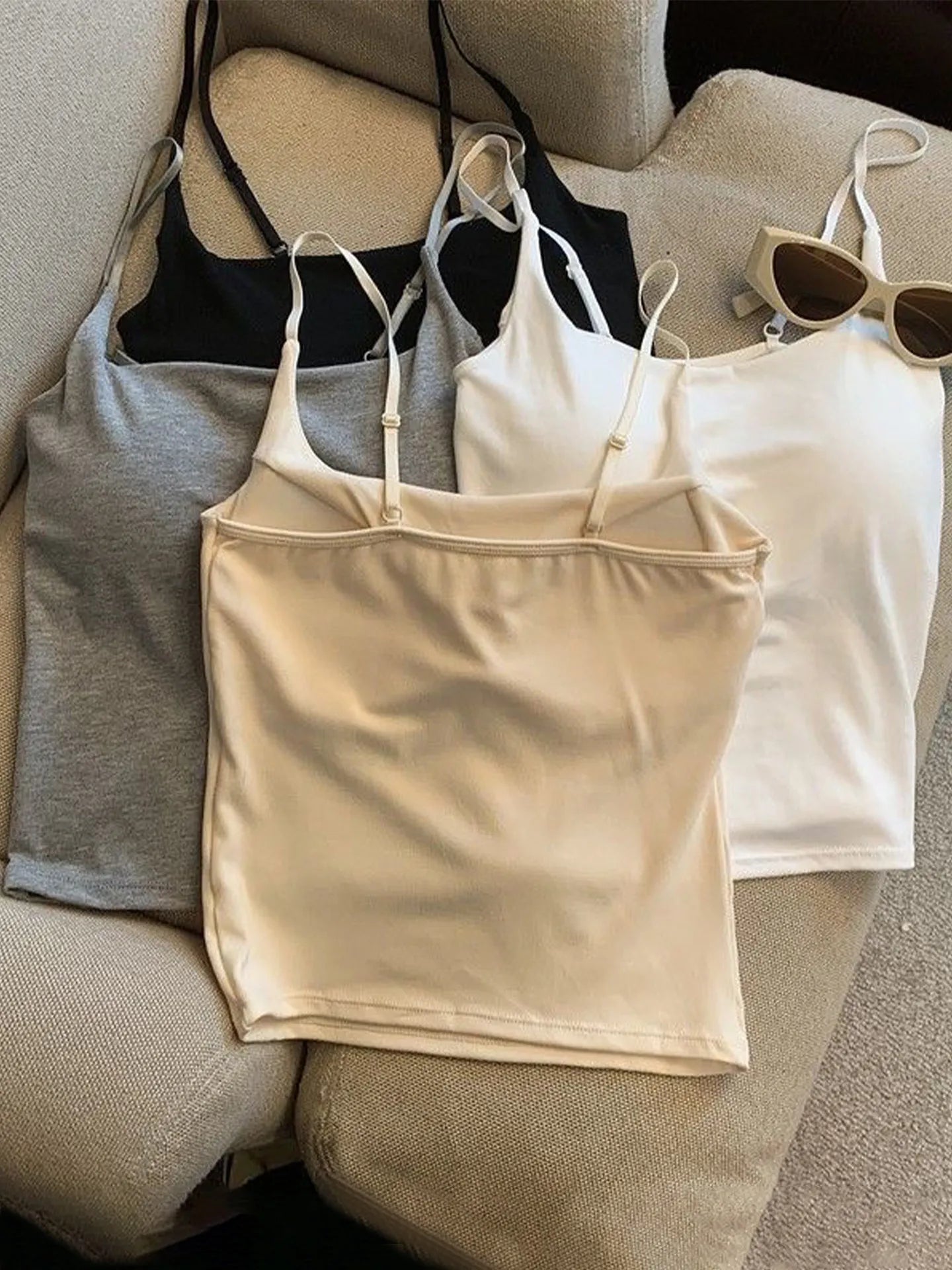 Summer New Small Strap Vest with Chest Pad Backless Integrated Inner And Outer Wear Slimming  Color Short Top for Women