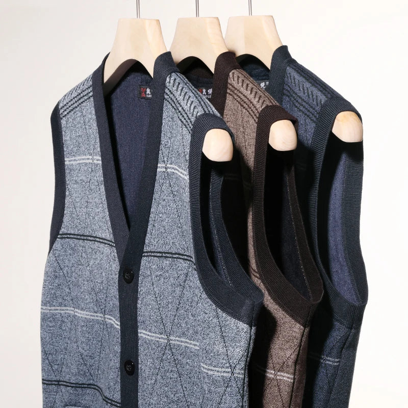 Men's Argyle Cardigan Vest Grey Knit Sweater Autumn Winter Warm Diamond Pattern Design Loose Comfortable Multiple Sizes Clothing