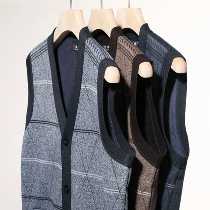Men's Argyle Cardigan Vest Grey Knit Sweater Autumn Winter Warm Diamond Pattern Design Loose Comfortable Multiple Sizes Clothing