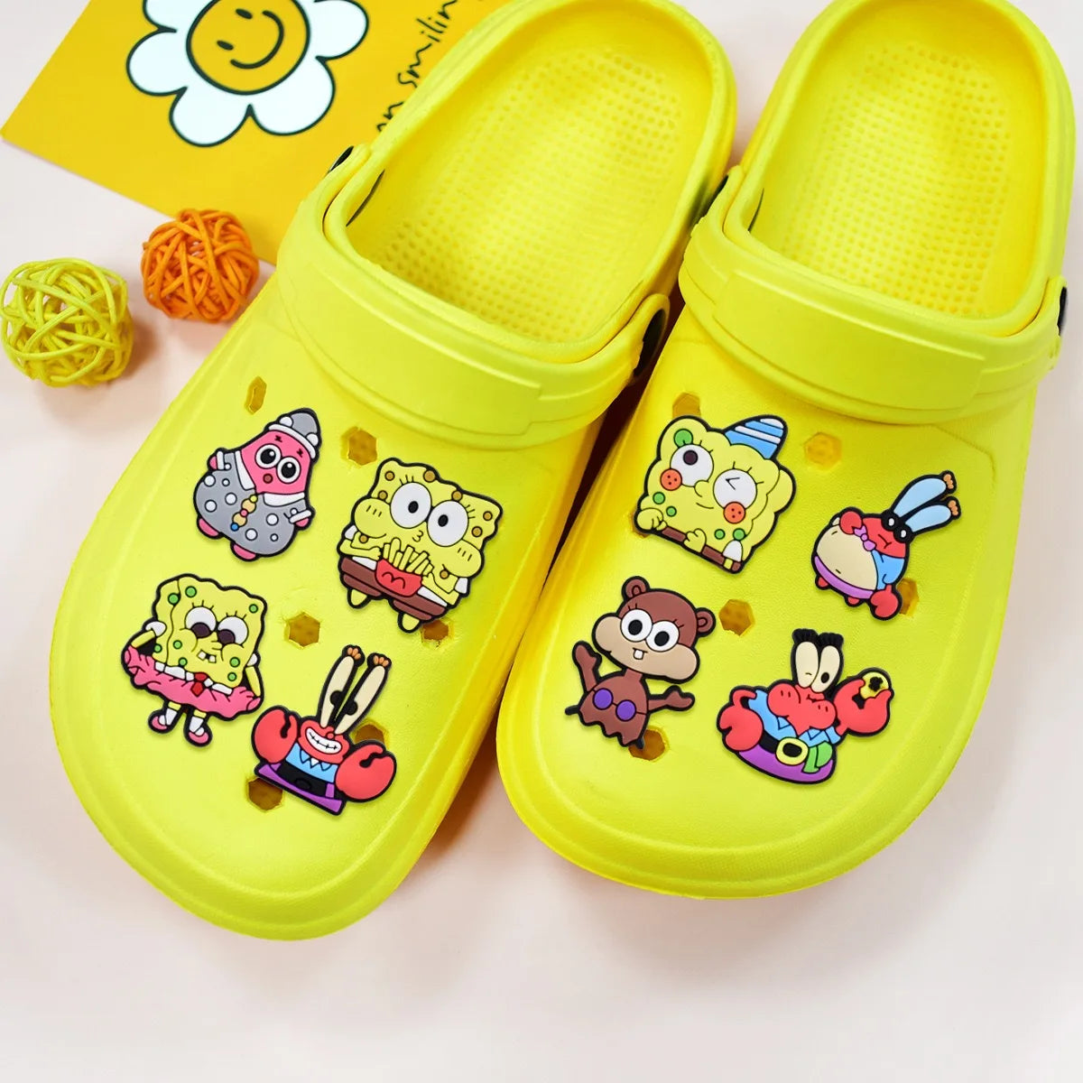 17-100Pcs Cartoon Shoe Charms Spongebob Shoes Decoration Accessories Bubble Slides Clog Sandal Buckle Kids Party Gifts