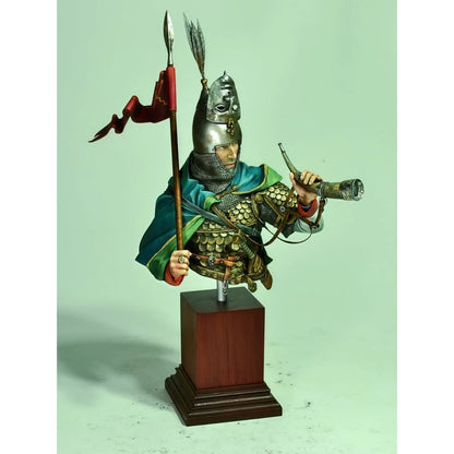 1/10 scale resin unpainted model kit, bust of a noble knight in the 13th-century royal court, unassembled and unpainted GK