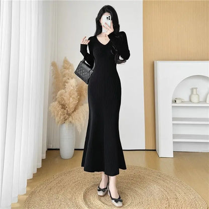 Elegant Knitted Slim Fit Midi Dress for Women Autumn Winter New Style Flocking Base Layer Fish Tail Long Dress