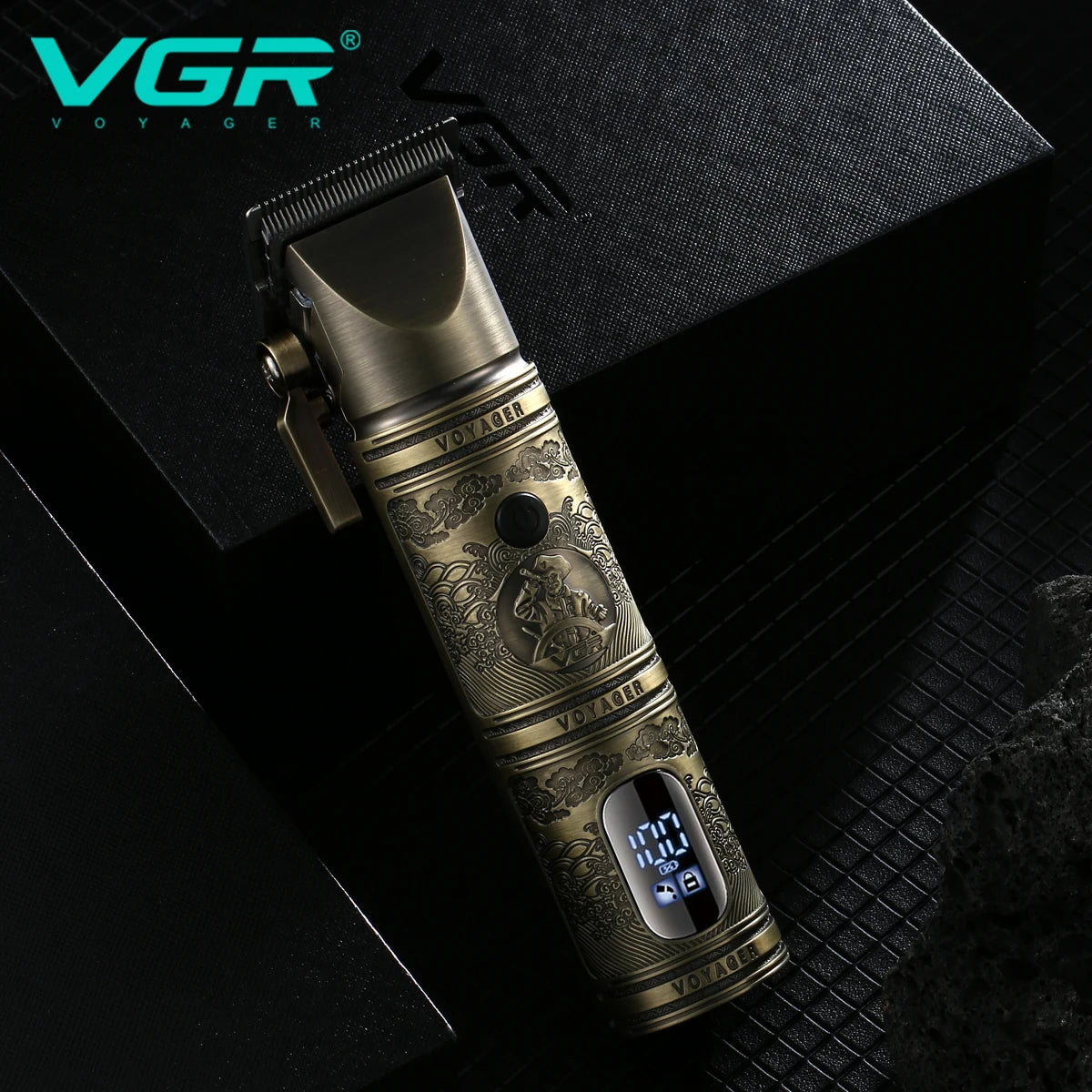 VGR professional high-end hair trimmer set, retro metal electric push shear, home LED intelligent digital hair clipper, shaver