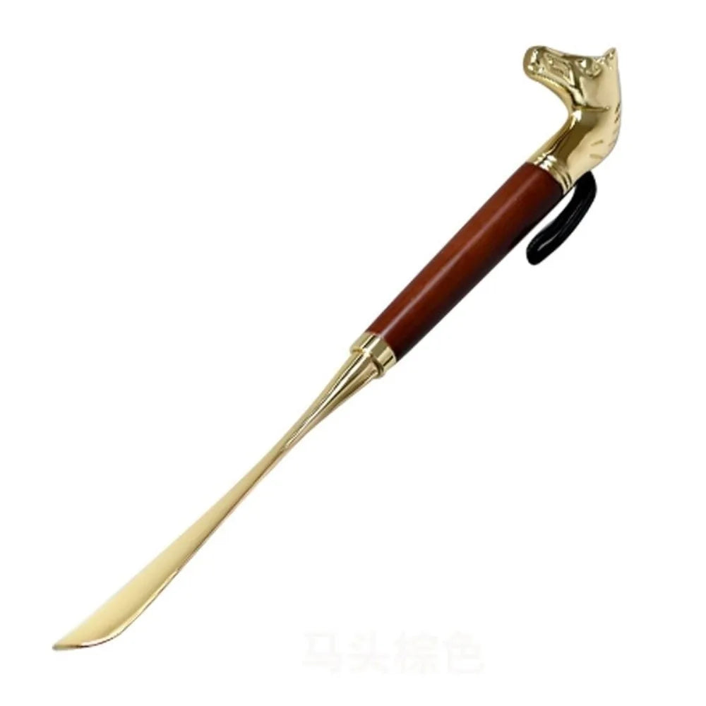 Shoe Puller 32cm Metal Shoe Horn Lion/Horse Head Handheld Wood Handle Shoehorn Durable Long Portable Shoe Lifter Reduce Bending