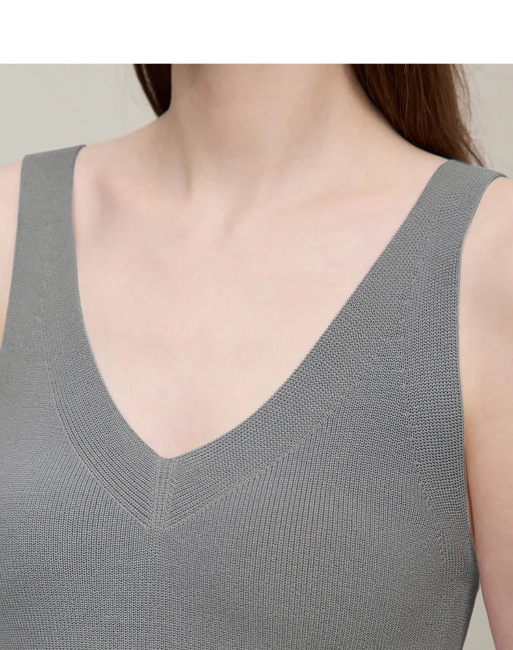 Amii Women's Tank Top 2026 Summer New Solid Color Slim Fit Sleeveless Vest Casual Layering V-Neck Camisole For Women 12642062