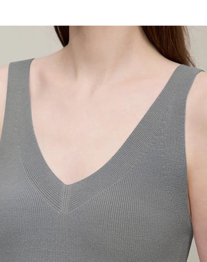 Amii Women's Tank Top 2026 Summer New Solid Color Slim Fit Sleeveless Vest Casual Layering V-Neck Camisole For Women 12642062