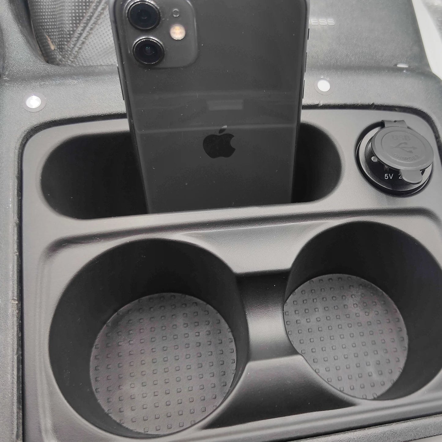 With USB water cup holder for V73 V75 V77 Mitsubishi Pajero 3 console box cup holder shogun Montero interior