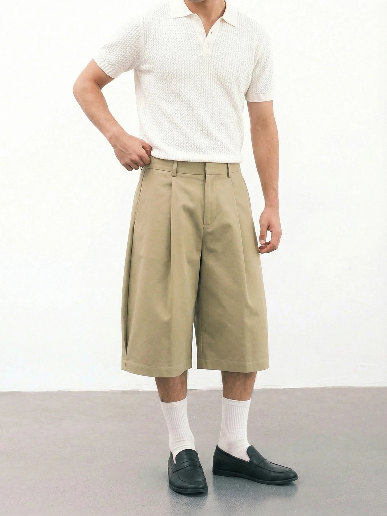 2026 SS New, Men's Solid Woven 7/8 Suit Pants,  Button Pleated, Loose Straight Cropped Trousers, Daily Commuter Streetwear