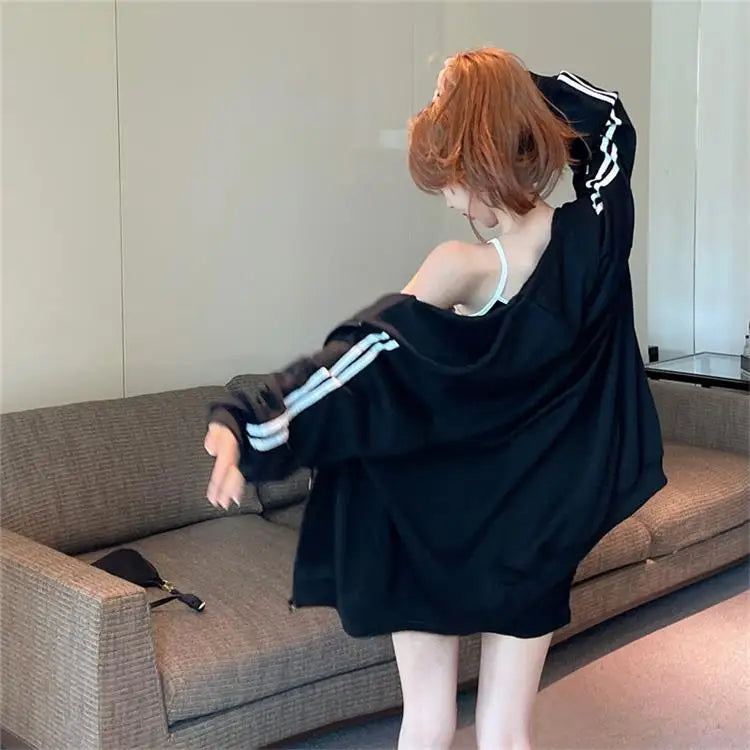 Spicy Girl Set Women's Autumn Fashion High-End Pure Desire Strap Vest  Skirt Hoodie Jacket Two-Piece Set Ladies' Wear
