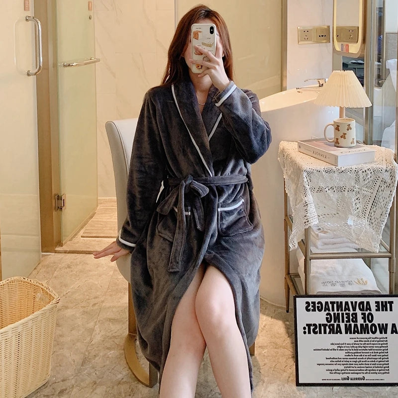 Thickened Flannel Sleepwear Coat for Men And Women Warm Winter Coral Velvet Robe Couple Home Clothes Mid-Length Bath Robe