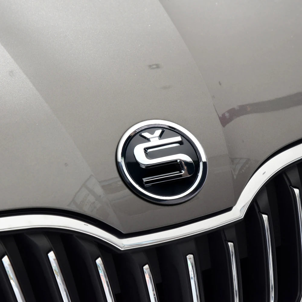 8/9/10cm Emblem Car Front Hood Badge Rear Trunk Sticker for Skoda Octavia Rapid Fabia S Logo Superb KAMIQ Kodiaq VRS Accessories