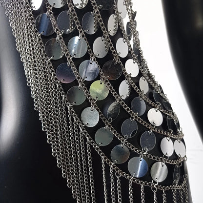 AKYZO Sequined Crop Tops for Women Metal Chain Tassel Nightclub Dance Wear Party Burning Outfits Plastic Tank Top Sexy Festival