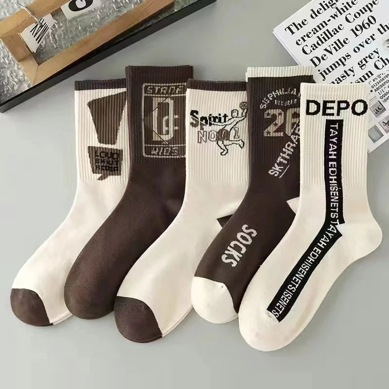 2/3/5/7/9 Pairs Men Women Mid-Calf Socks Moisture-Wicking Anti Odor Casual Sports Retro Basketball Graffiti Alphanumeric Socks