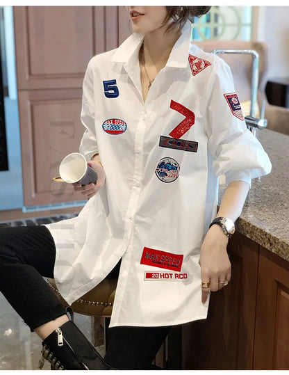 Plus Size Retro Embroidered Printed White Loose Fitting Shirt for Women Long Sleeved Top Spring Wear 2025 New Item