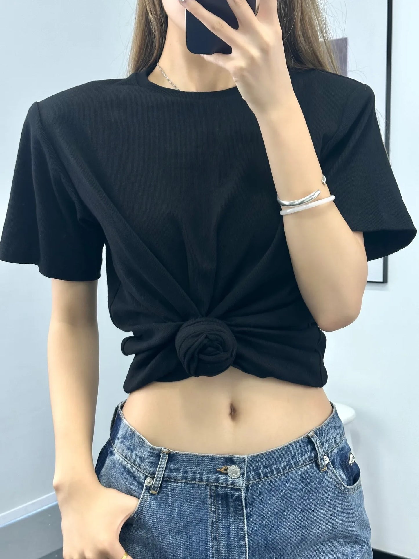 Dark grey simple pleated slim fit women's top,Y2K knot-twist sleeveless vest 2026 summer new model Woman clothes