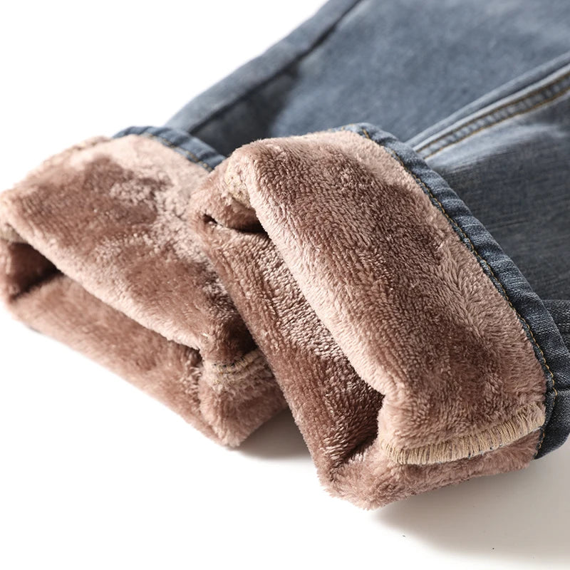 Winter Thickened Fleece Jeans Men's High Quality Slim Straight Elastic Casual Denim Pants Warm Plush Velvet Fashion Trousers