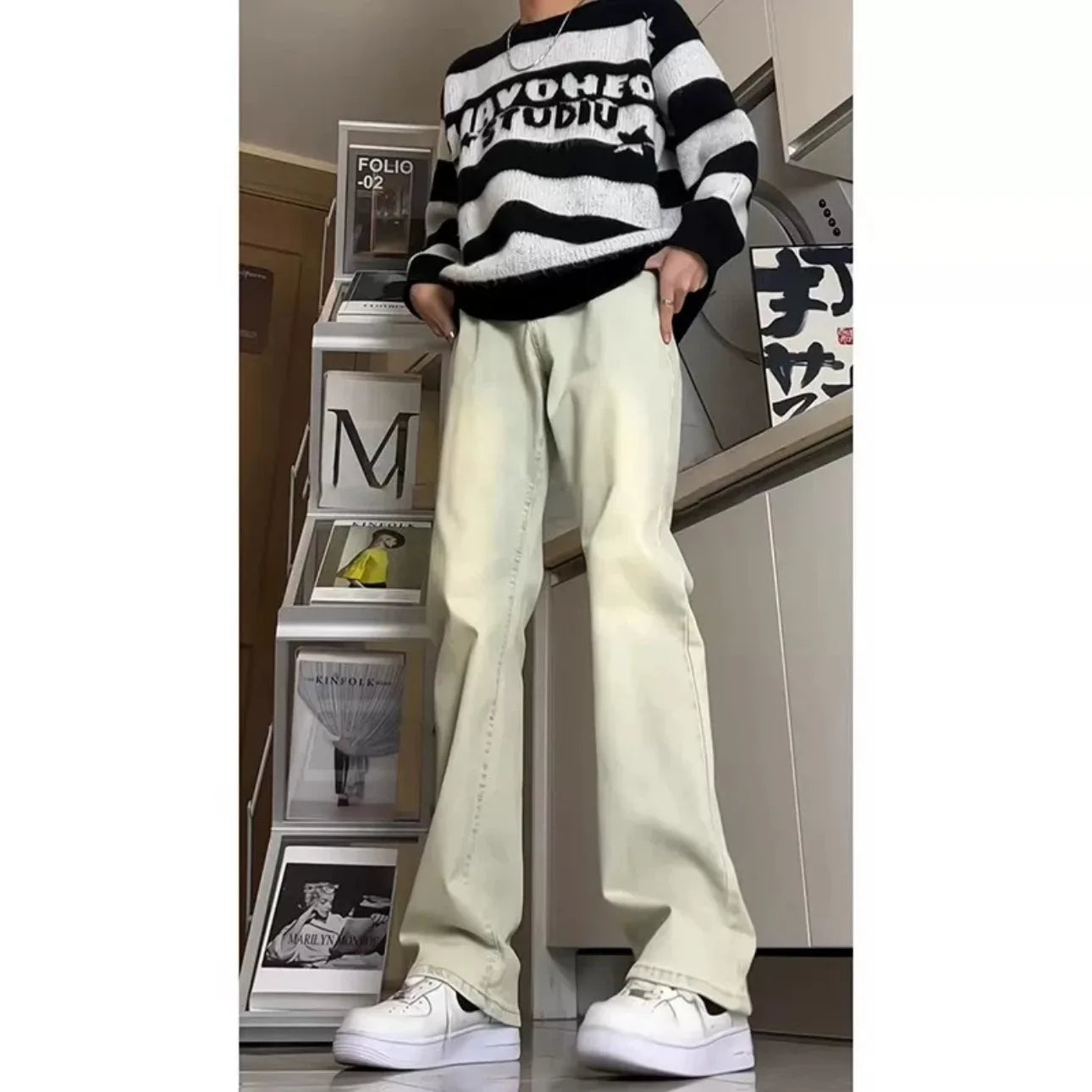 Men's Y2K Flare Jeans Vintage Washed Straight Leg Denim Pants Stacked Long Trousers Streetwear Loose Fit Bottoms