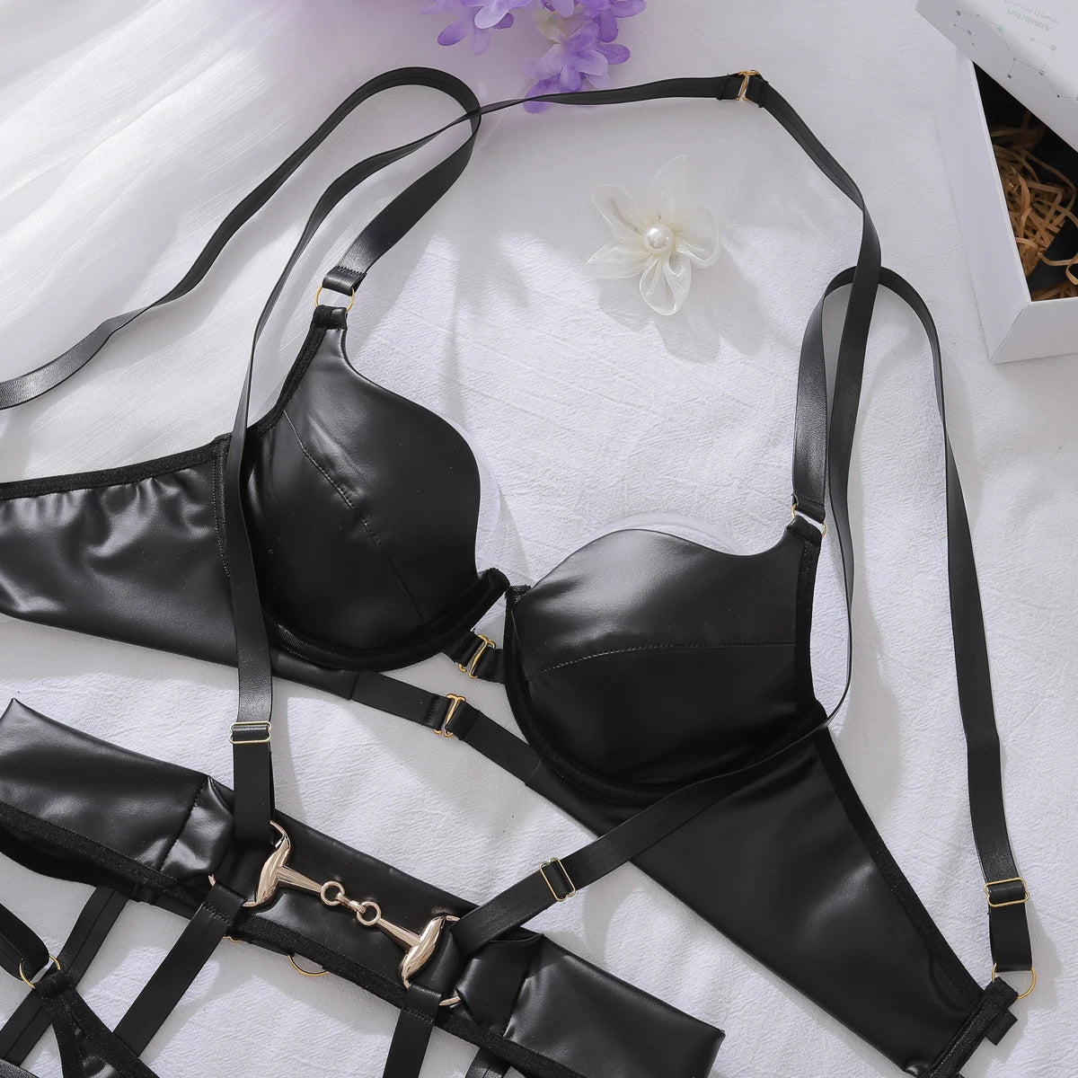Women's Sexy Underwear Tight Rabbit Girl Underwear Binding Belt Sexy Leather Jacket Punk Gothic 3-Piece Set