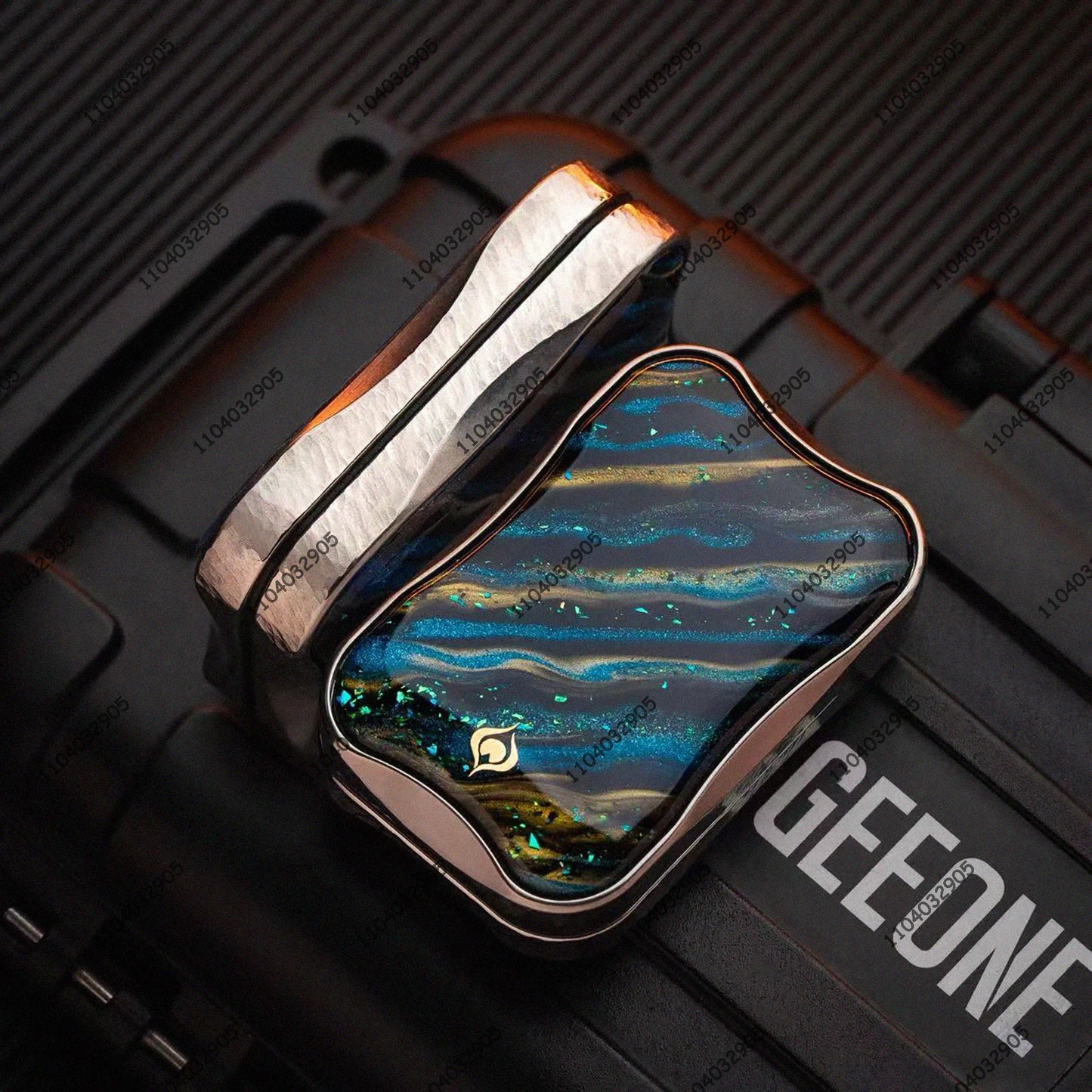 EDC Peacock Aura Liquid Sand Fidget Slider Metal Fidget Spinner Card Push Fidget Gear Gadget Stress Relief Anti Anxiety Gift
