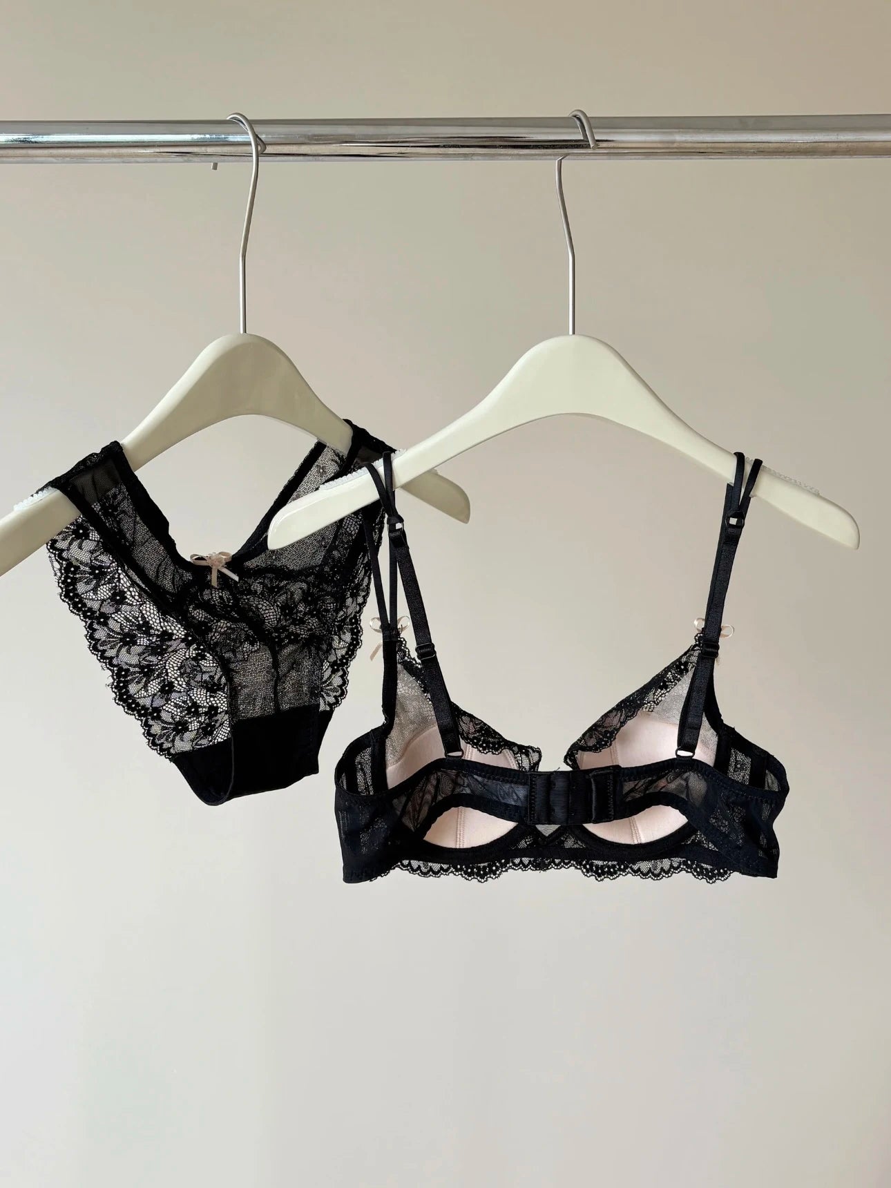 French Style Women's Minimizer Bra Sexy Lingerie Set Large Breast Support Half Cup Soft Underwire Anti Sagging Comfort Thin Bras