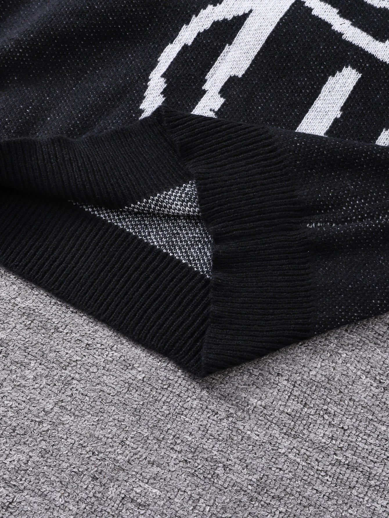 Autumn and Winter Abstract Kitten Jacquard Pattern Pullover Sweater Casual Round Neck Knitted Men's Pullover