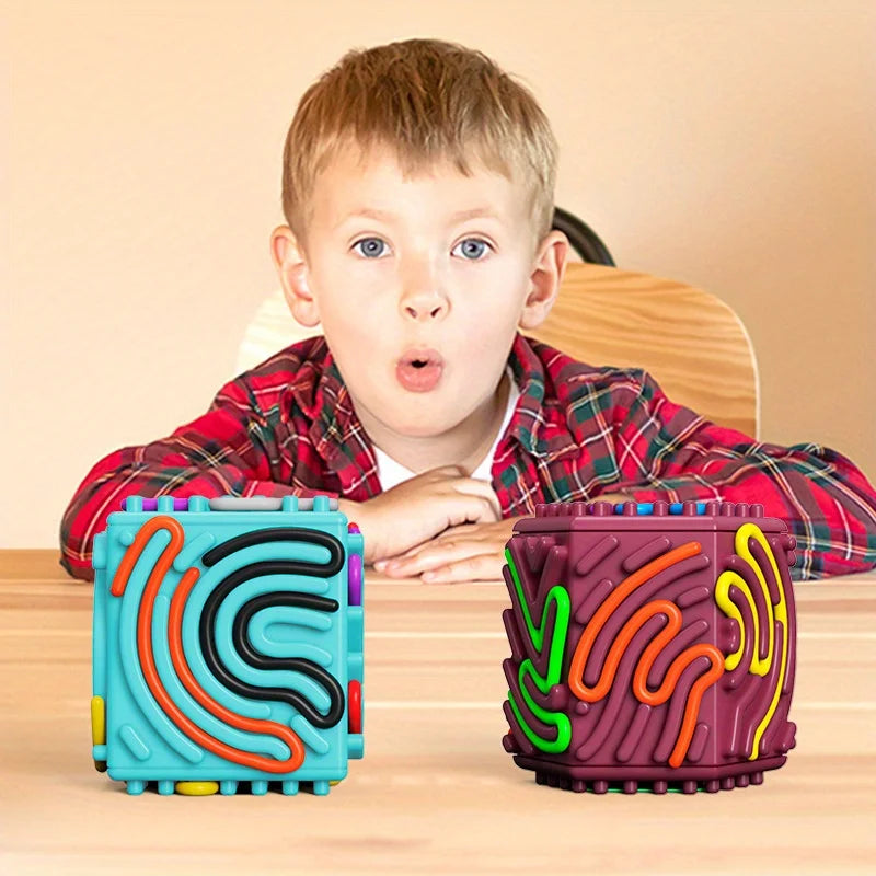 AIUAZA 3D polyhedral winding toy, children's stress relieving autism toy, fidgeting toy, holiday gift