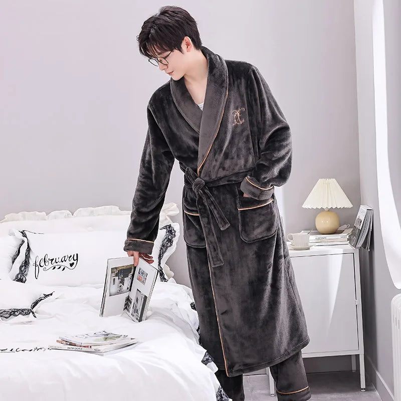 Thiened Long Coral Fce Pajamas Women's Spwear Winter Home Clothes Couple Batobes Men's plus Size Flannel Gown