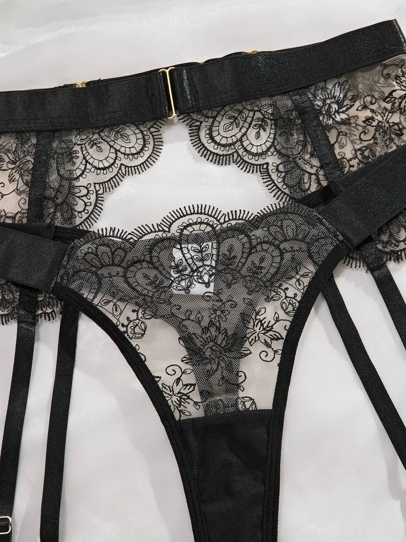 Lace Bra Brief Garter Set Women Sexy Lingerie Suspender Underwear See Through Outfits Luxury Sleepwear Hot Bilizna Nightwear