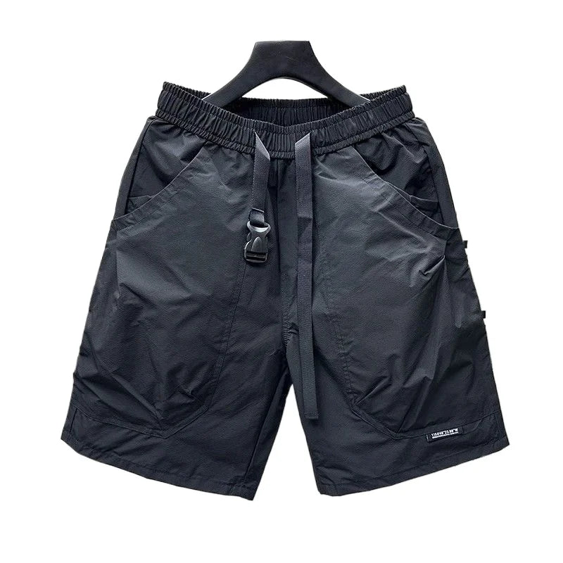 2026 Summer Men White Cargo Shorts Loose Japanese Casual Sports Shorts Daily Outdoor Street Style Short Pants for Men Asian Size