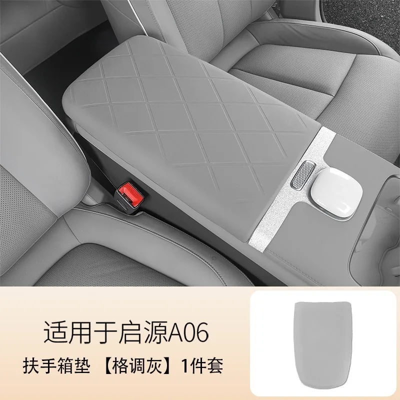 For Changan A06 2026 Wireless Charger Anti-Slip Mat & Cup Holder Liner Set, Non-Scratch Silicone Interior Accessories