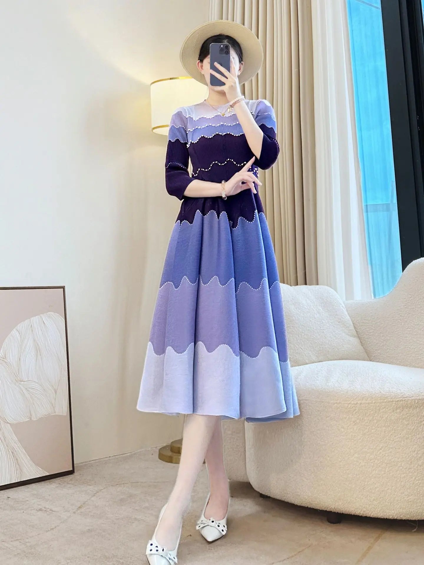 High-end Miyake Style Pleated Dress 2025 Autumn New Slim Flower Bud French Tea Break Skirt Fashionable Gradient Long Skirt Women