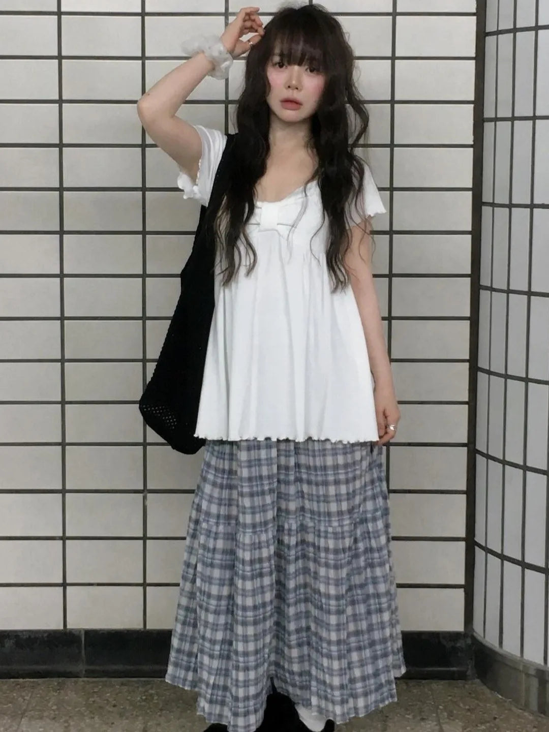 Chic Sweet Style White Bowknot Pleated Short Sleeve T Shirt Women Summer New Unique Top Korean Style Ladies Fashion