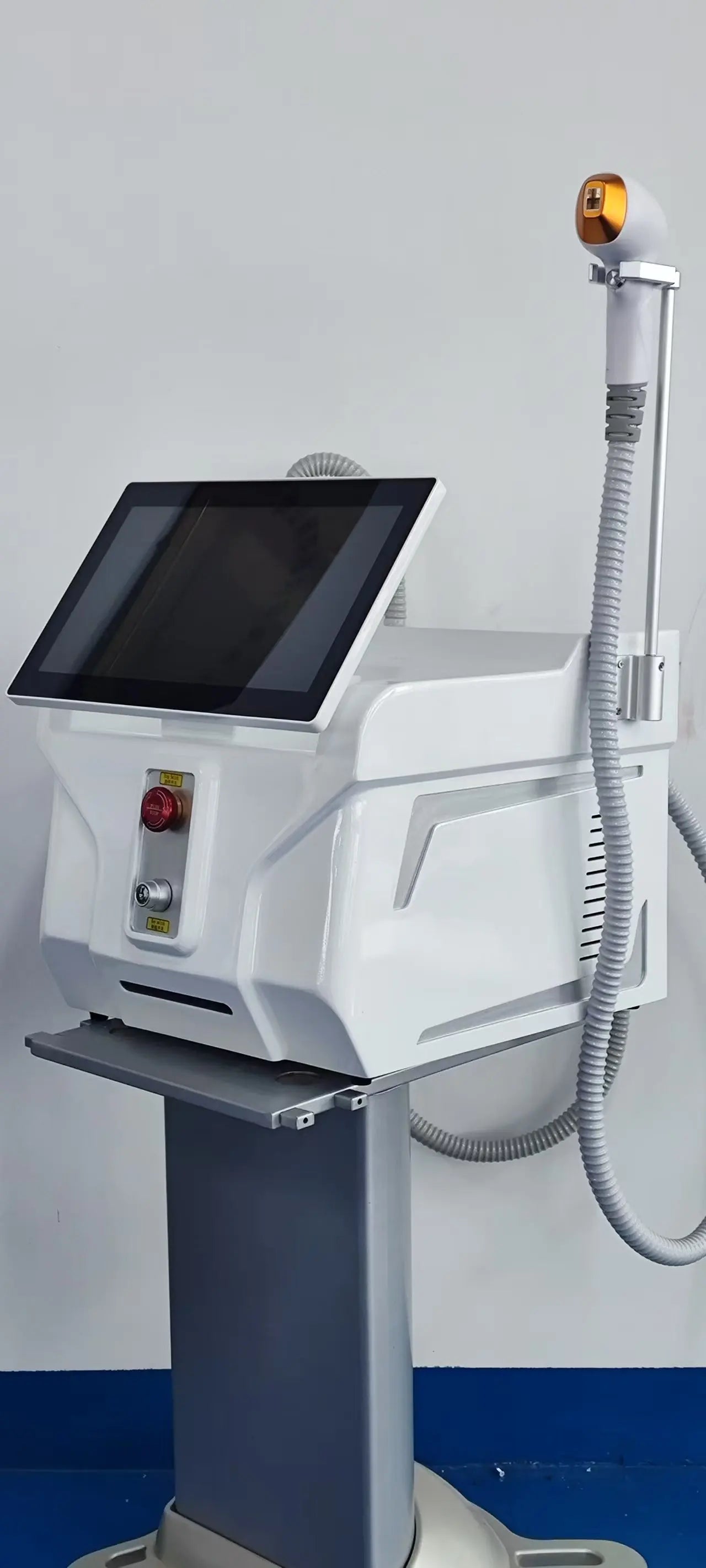 2025 Multifunctional 2 in 1 Picosecond Nd Yag Laser Tattoo Removal and 808nm Diode Hair Removal Pico Laser Machine Remove Hair