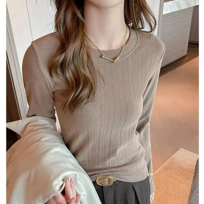 Women’s Soft-Wear Top Ribbed Crew-Neck Base Layer, Long-Sleeved T-Shirt Suitable for Layering or Wearing on Its Own