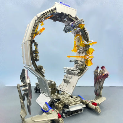 Transformation Toy Baiwei Optimus Commander Robot TW1022 Trailers Model CY01 Tactical Container TW1122 Action Deformation Figure