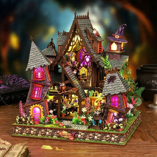 DIY 3D Puzzles Wooden Doll House Figurines Miniatures Bookend Assembled Houses Toys For Friends Birthday Gifts Home Decoration