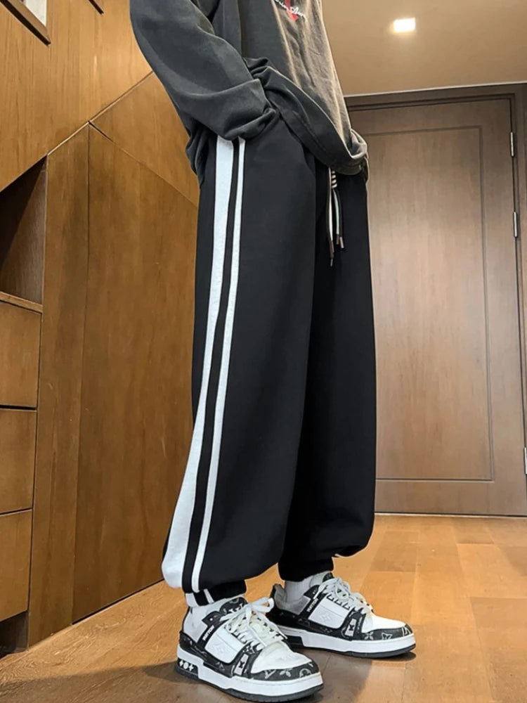 Loose Fit Men's Jogger Pants for Fall Winter Elastic Waistband Drawcord Youth Casual Sports Trousers Urban Style